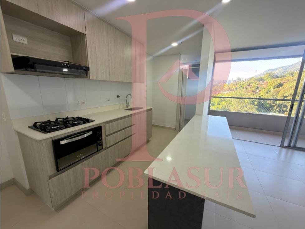 Apartamento en Arriendo Loma del Escobero Envigado — foto 2