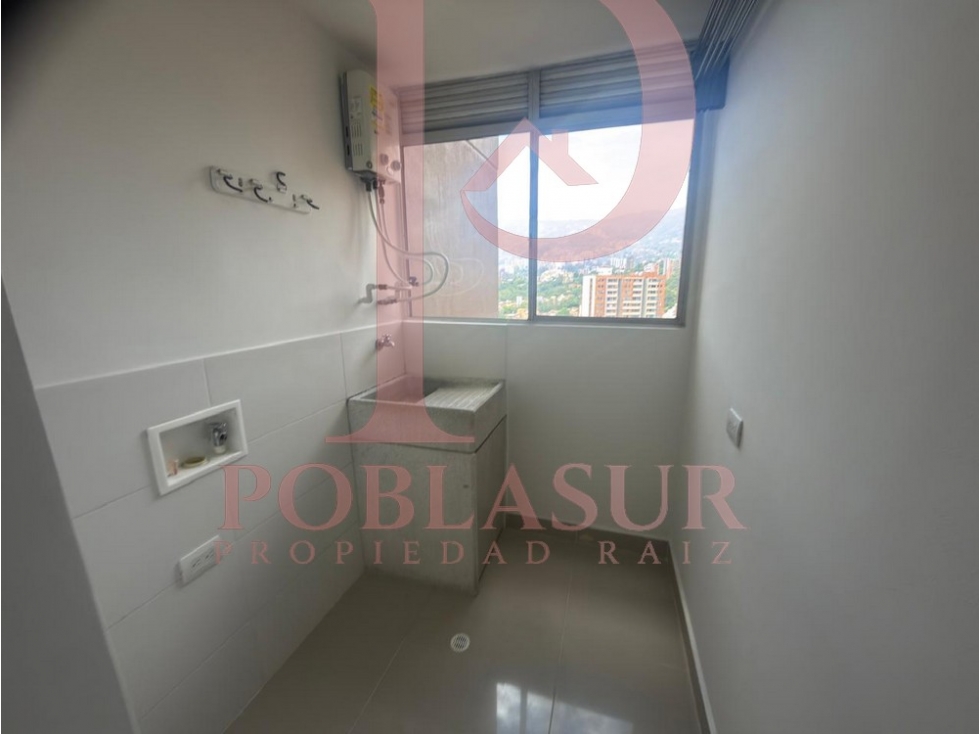 Apartamento en Arriendo Señorial Envigado — foto 4