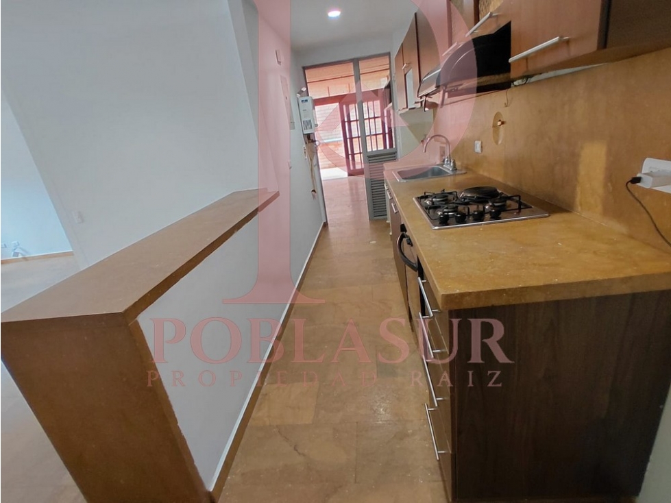 Apartamento en Arriendo Loma del Escobero Envigado — foto 3