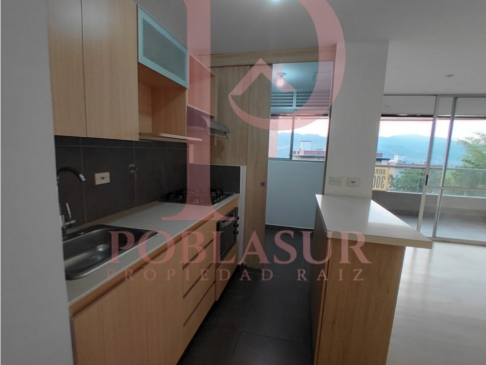 Apartamento en Arriendo Loma del Esmeraldal Envigado — foto 2