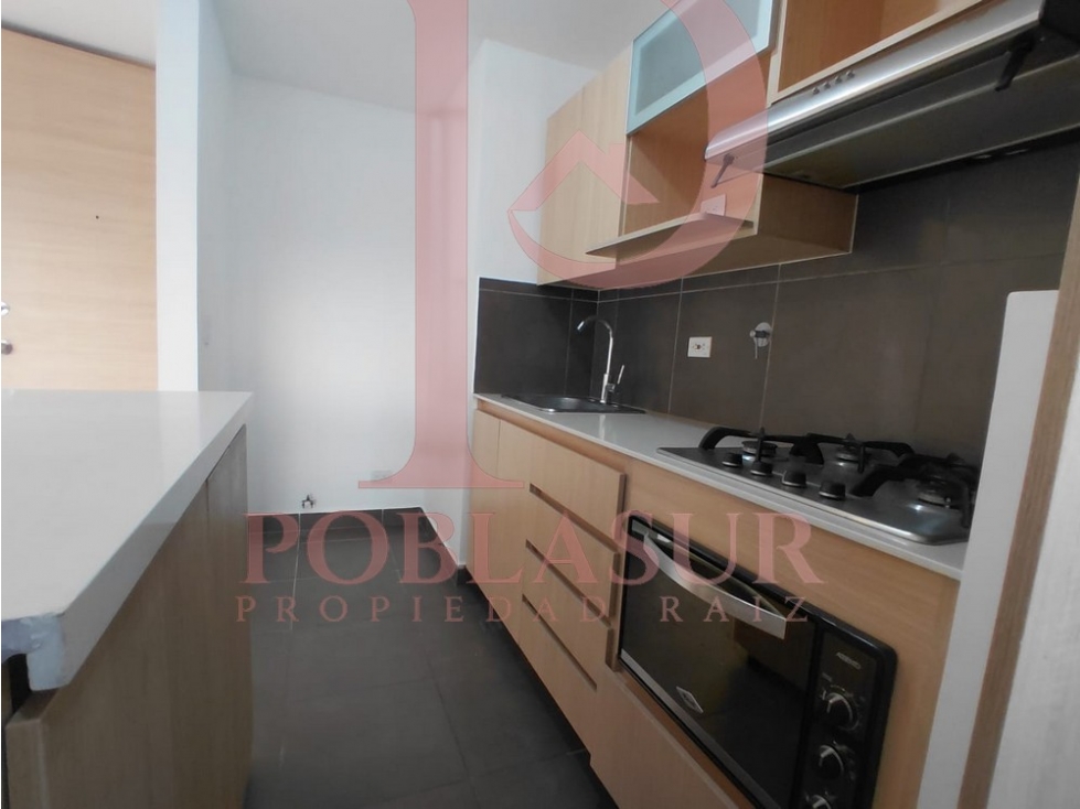 Apartamento en Arriendo Loma del Esmeraldal Envigado — foto 3