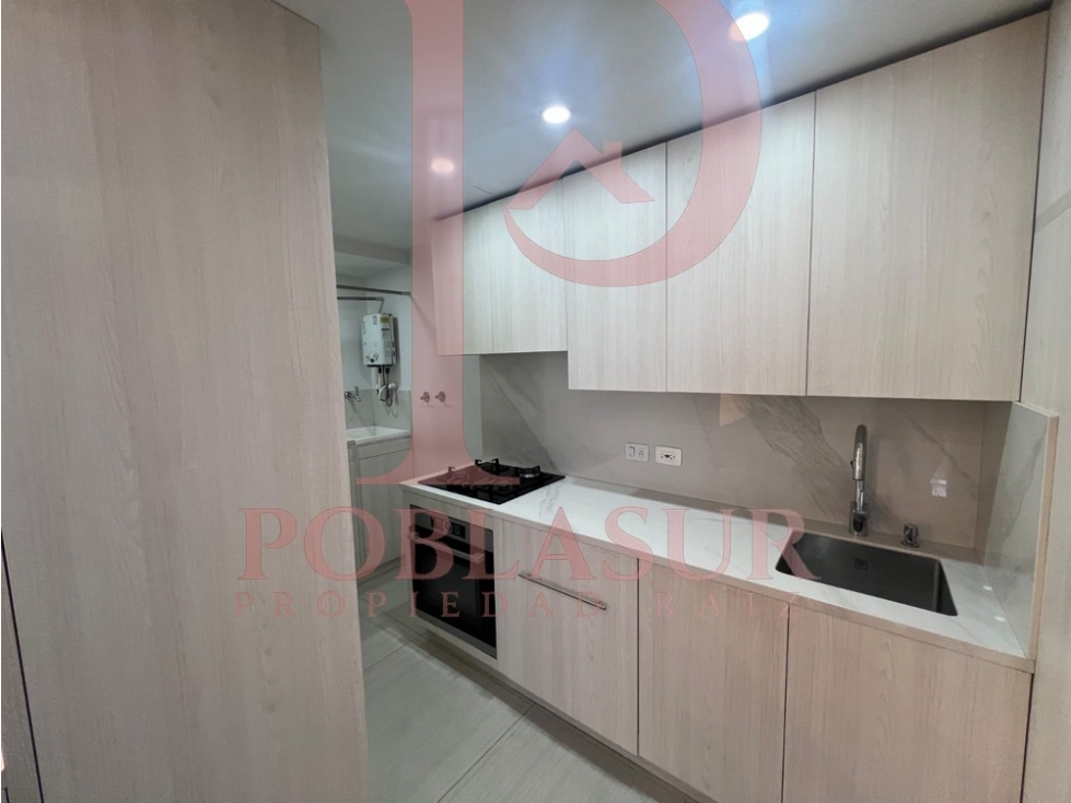 Apartamento en Arriendo Ciudad del Rio Medellin — foto 6