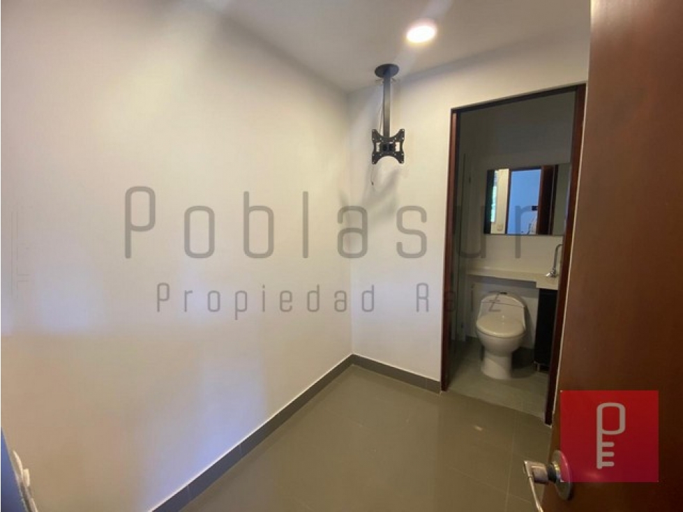Apartamento en Arriendo Castropol Medellin — foto 4