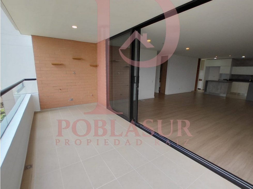 Apartamento en Arriendo Loma de Las Brujas Envigado — foto 2