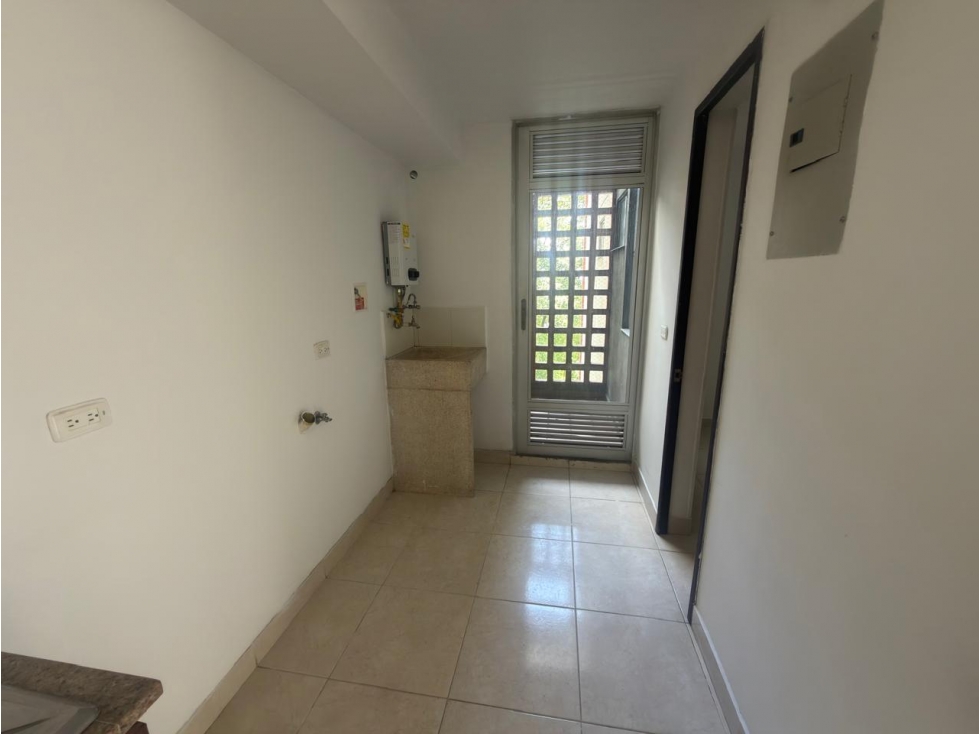 Apartamento en Arriendo Camino Verde Envigado — foto 2