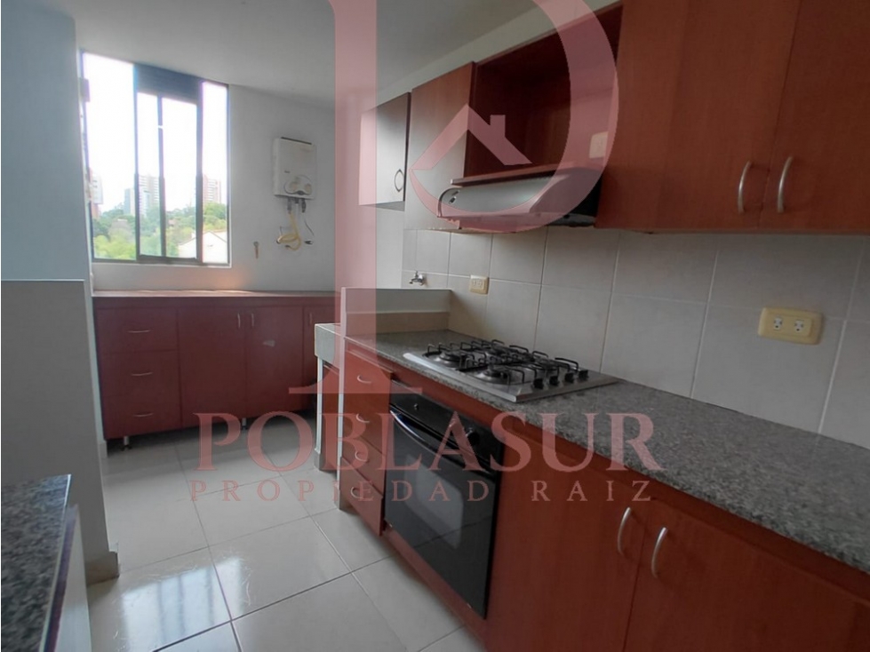 Apartamento en Arriendo Cumbres Envigado — foto 3