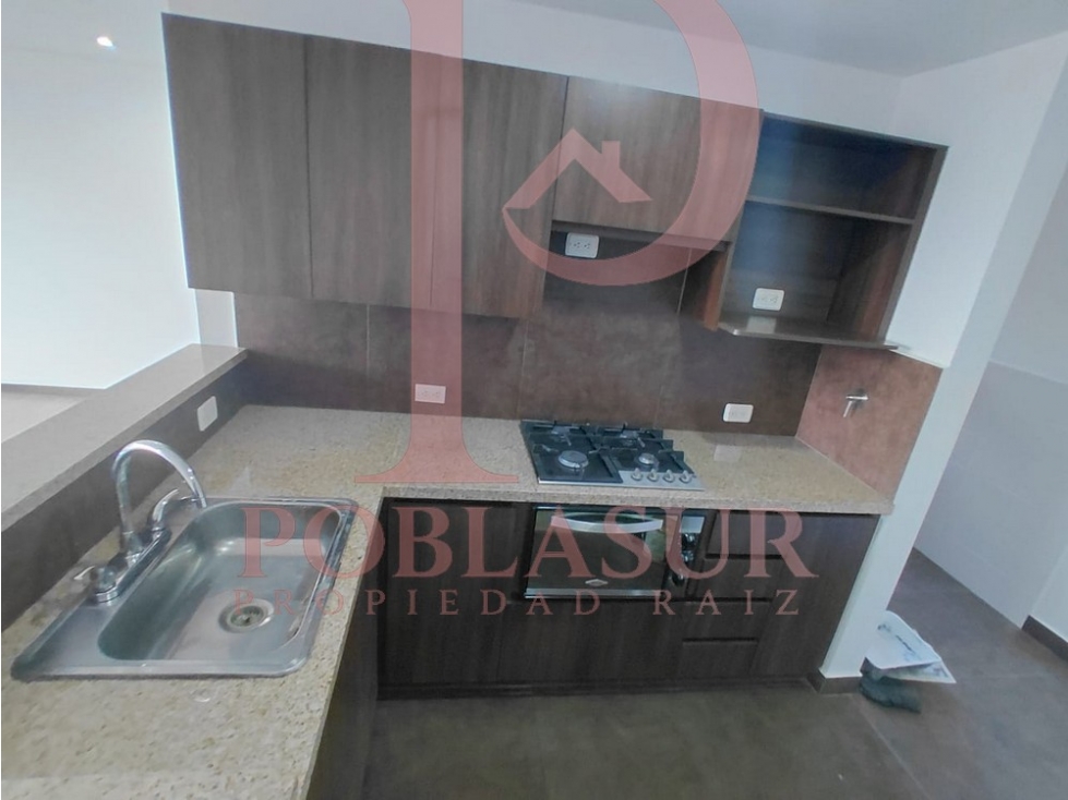 Apartamento en Arriendo Loma del Esmeraldal Envigado — foto 3