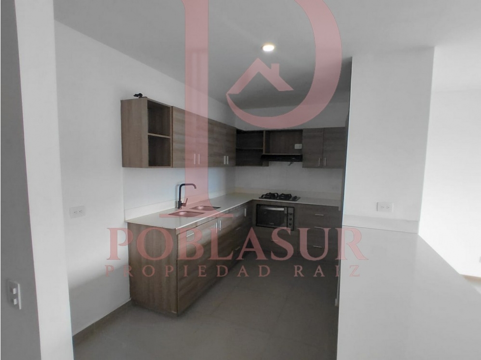 Apartamento en Arriendo Loma del Escobero Envigado — foto 3