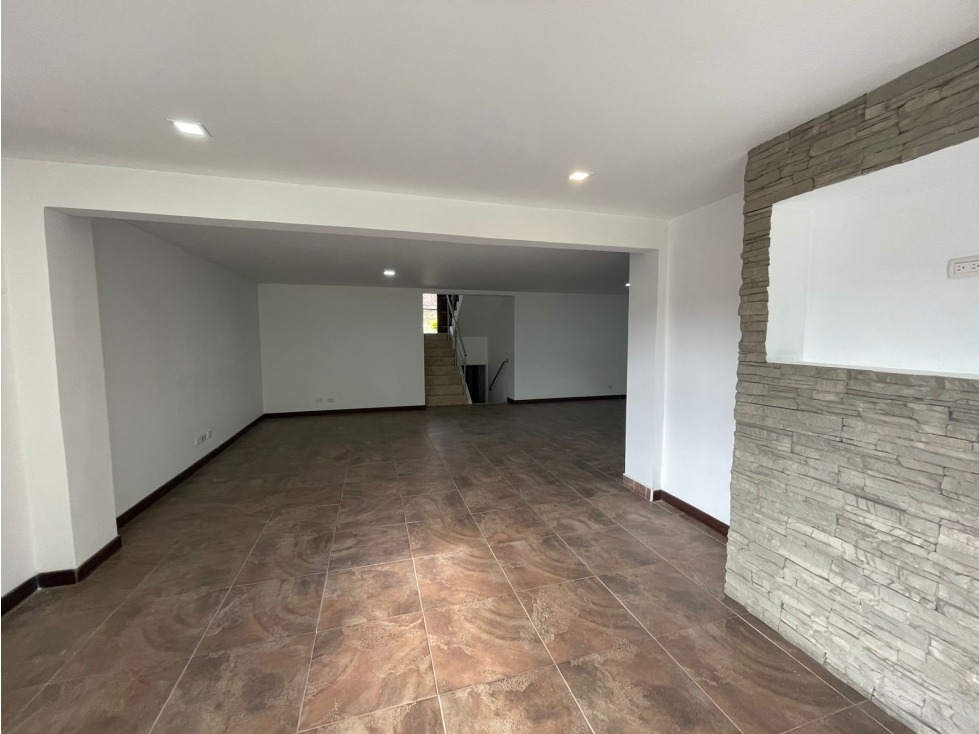 CASA EN VENTA LA DOCTORA SABANETA - 4