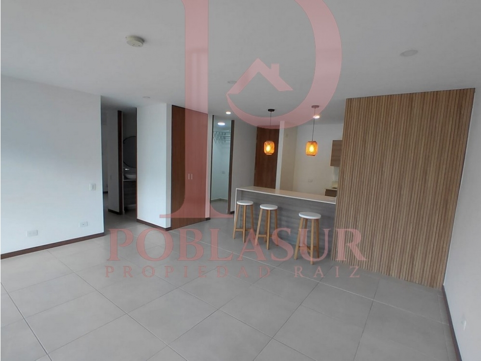 Apartamento en Arriendo Loma de Las Brujas Envigado — foto 2
