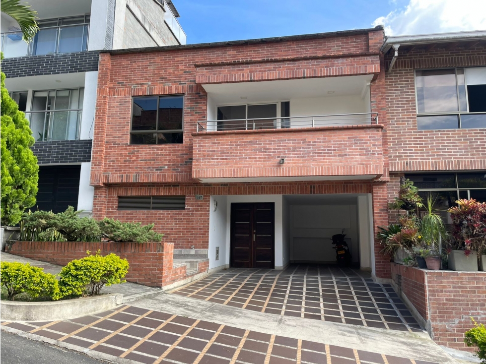 CASA EN VENTA LA DOCTORA SABANETA - 1