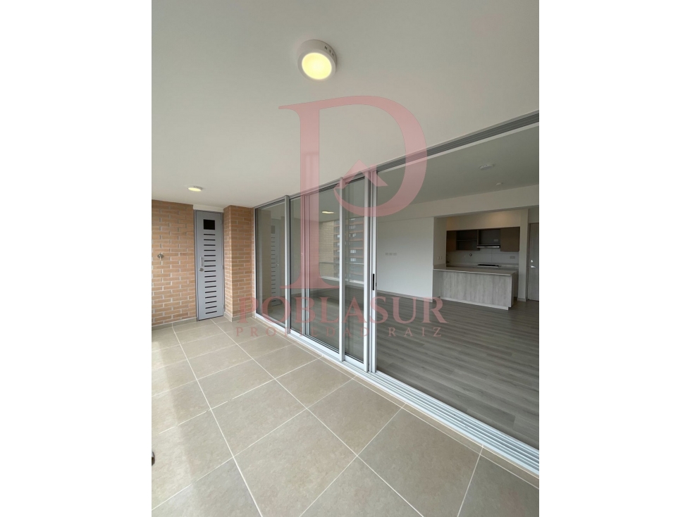 Apartamento en Arriendo Ciudad del Rio Medellin — foto 2