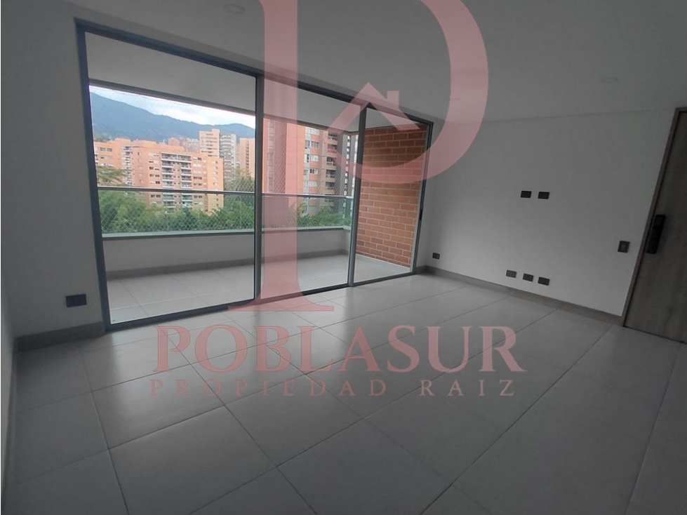 Apartamento en Arriendo Cumbres Envigado