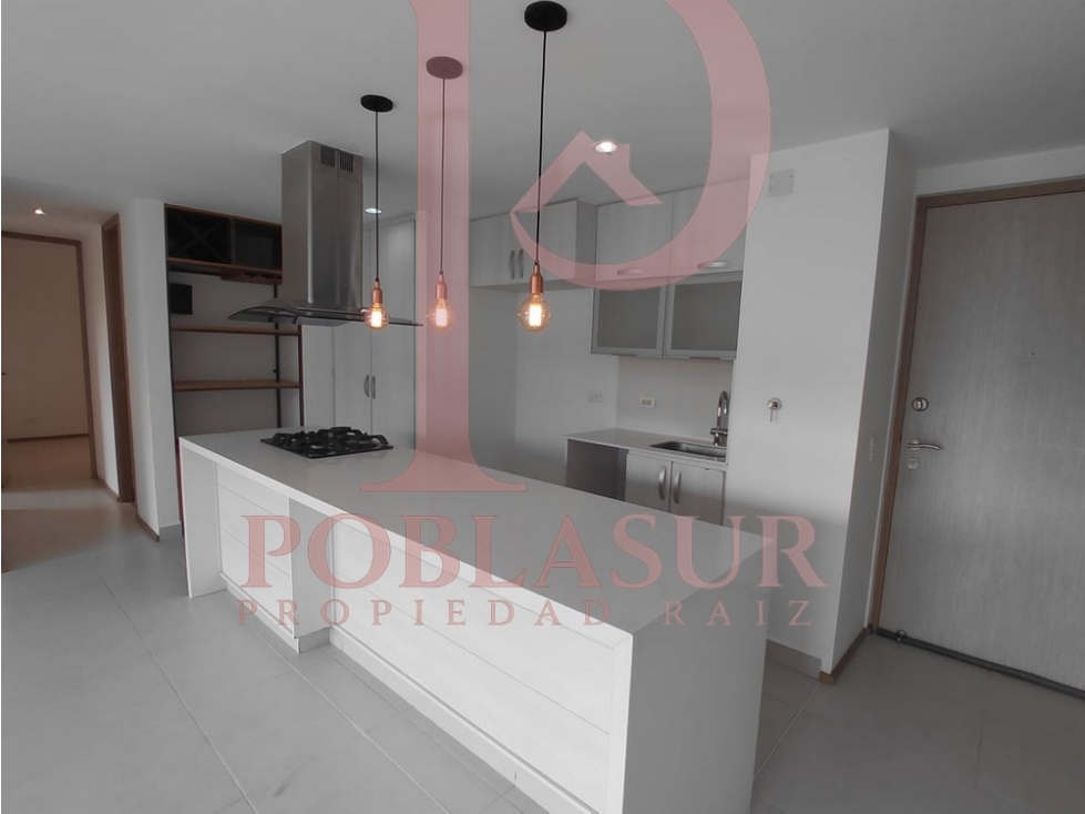 Apartamento en Arriendo Loma del Esmeraldal Envigado — foto 2