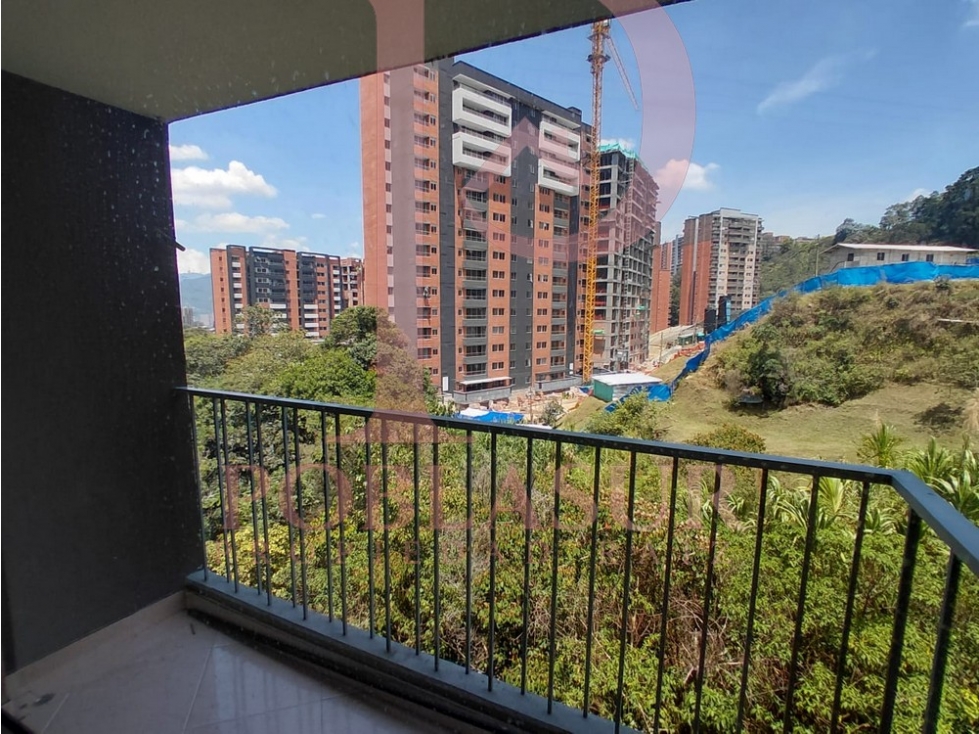 Apartamento en Arriendo Camino Verde Envigado — foto 5