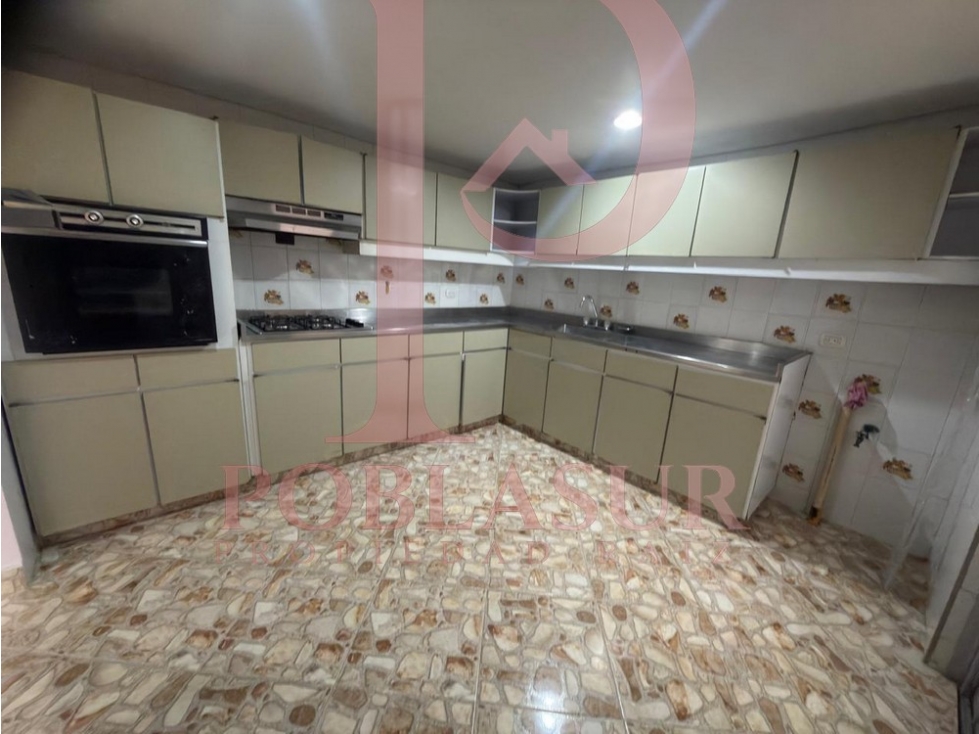 Casa en Arriendo Guayabal Medellin — foto 2