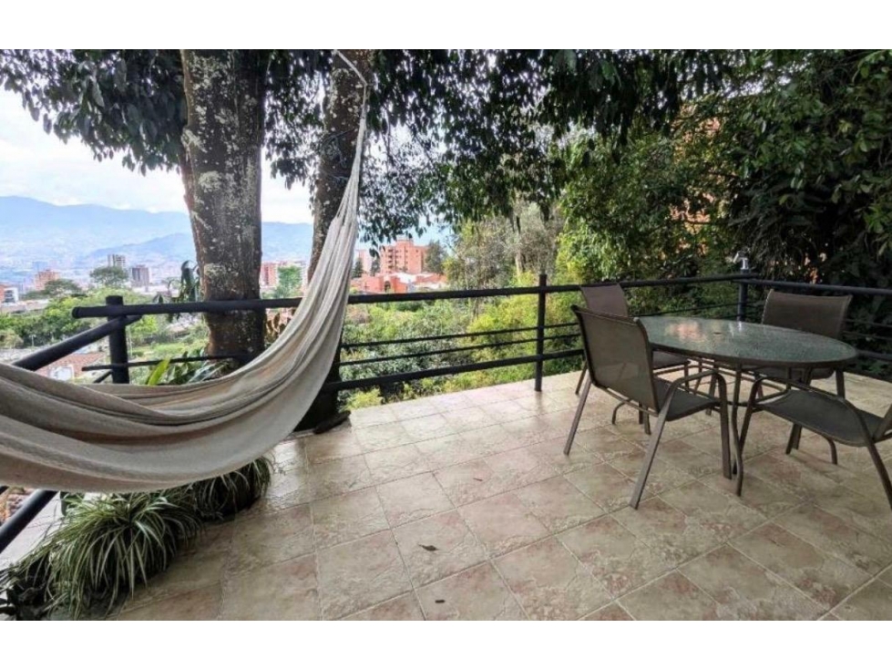 Casa en Venta Los Balsos Medellin — foto 2