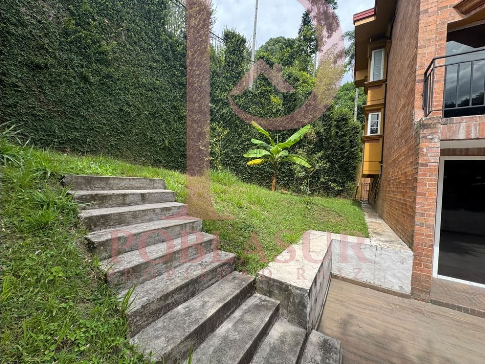 Casa en Arriendo Loma del Escobero Envigado — foto 4