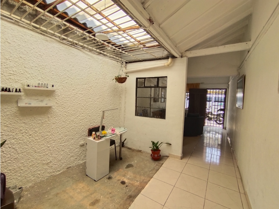 CASA LOTE EN VENTA, ITAGÜÍ, SAN JOSÉ - 3
