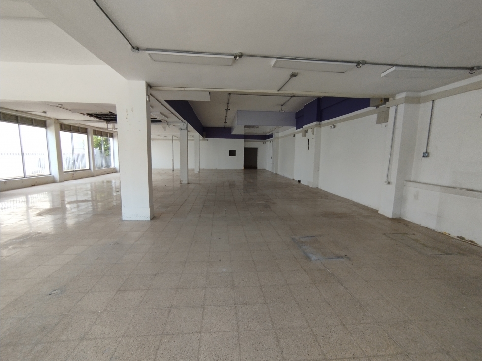 SE ARRIENDA LOCAL EN ENVIGADO SECTOR JARDINES