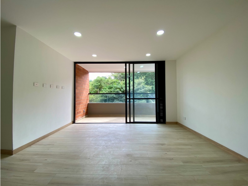 HERMOSO APARTAMENTO EN ARRIENDO, ENVIGADO CAMINO VERDE P9 — foto 2