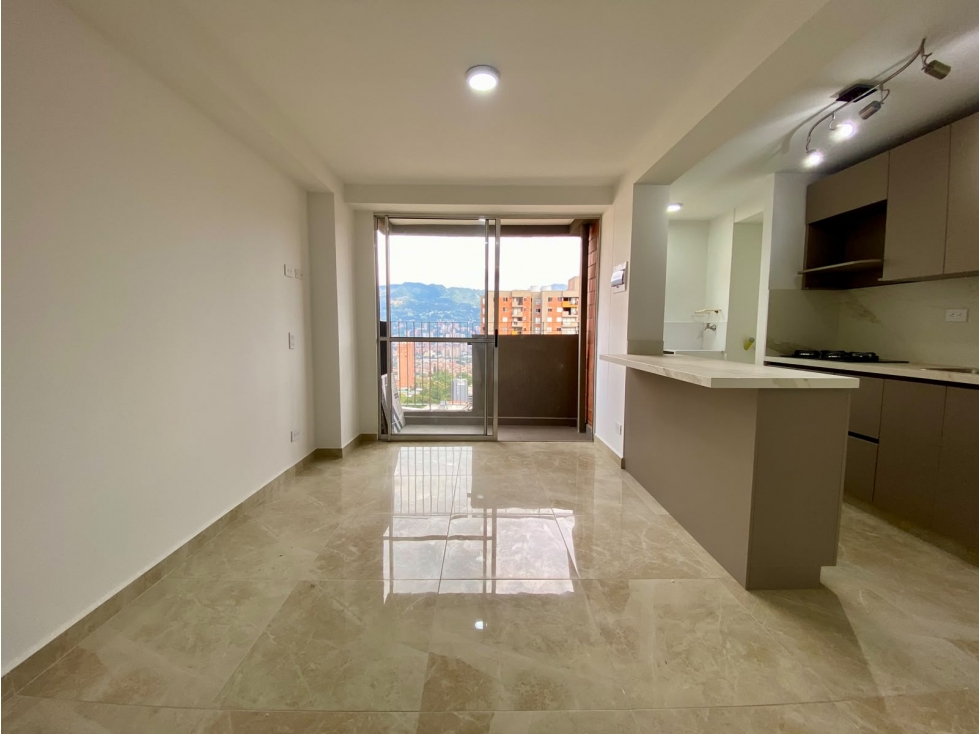 HERMOSO APARTAMENTO EN VENTA EN ITAGUI SECTOR LOS GOMEZ P17 — foto 3