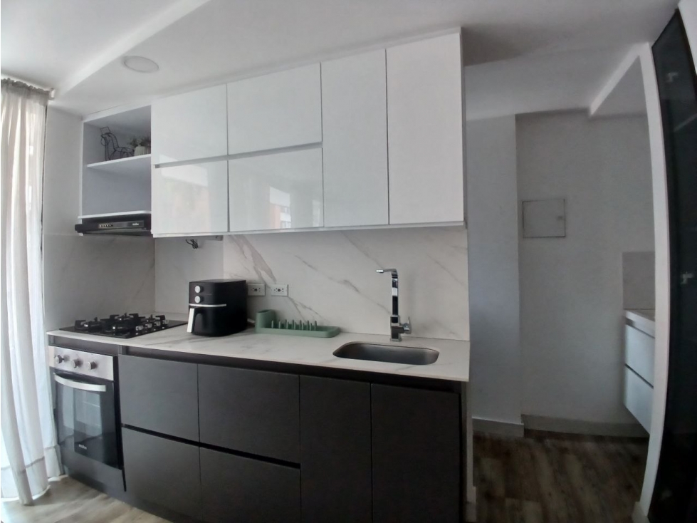 APARTAESTUDIO EN VENTA, MEDELLÍN SECTOR CONQUISTADORES — foto 5