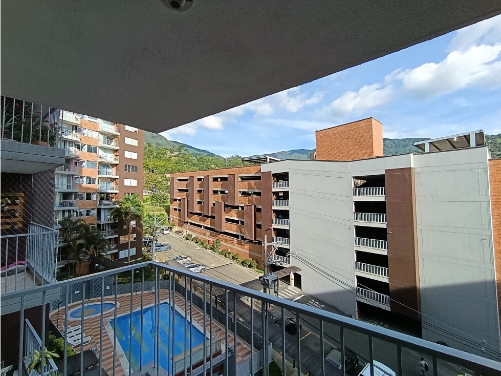 SE VENDE APARTAMENTO ENVIGADO, SECTOR CAMINO VERDE P10 — foto 2