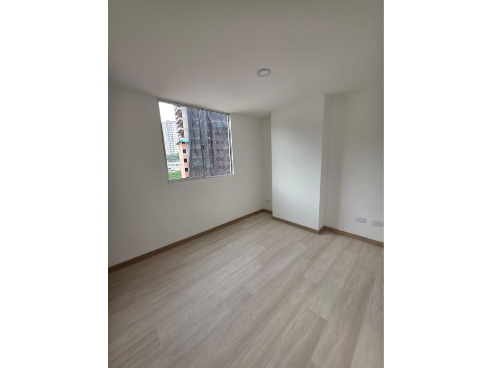 HERMOSO APARTAMENTO EN VENTA, ENVIGADO CAMINO VERDE P12 — foto 4