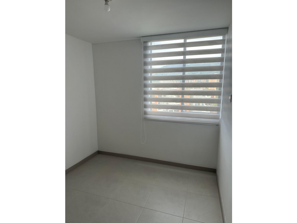 SE RENTA APARTAMENTO EN ENVIGADO SECTOR LA CUENCA P2 — foto 4