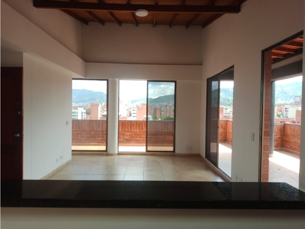 ESPECTACULAR PENTHOUSE EN ARRIENDO EN LAURELES P12 — foto 4