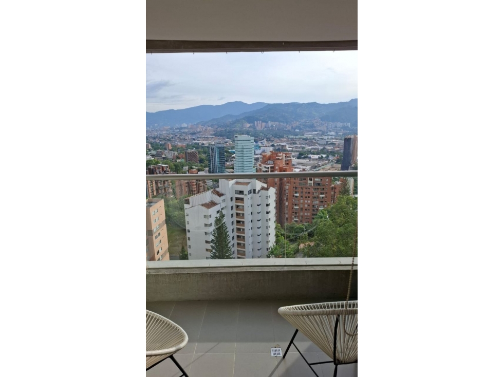 APARTAMENTO EN ARRIENDO MEDELLÍN, SECTOR CASTROPOL P11 — foto 2