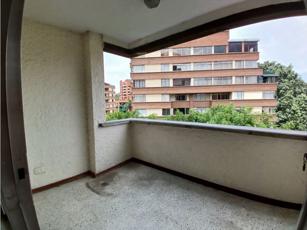 APARTAMENTO EN VENTA EN MEDELLÍN, LOS CONQUISTADORES P7 — foto 6