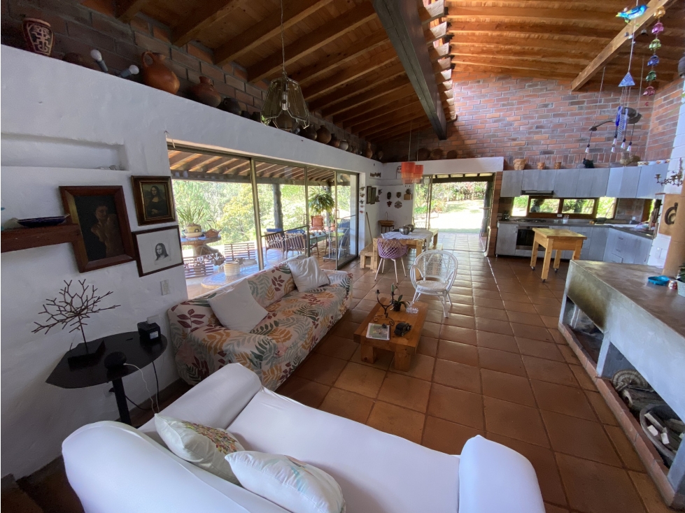 HERMOSA CASA FINCA AMOBLADA VIA AL RETIRO ANTIOQUIA — foto 5