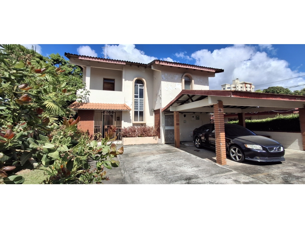 CASA A LA VENTA CLUB X BETANIA