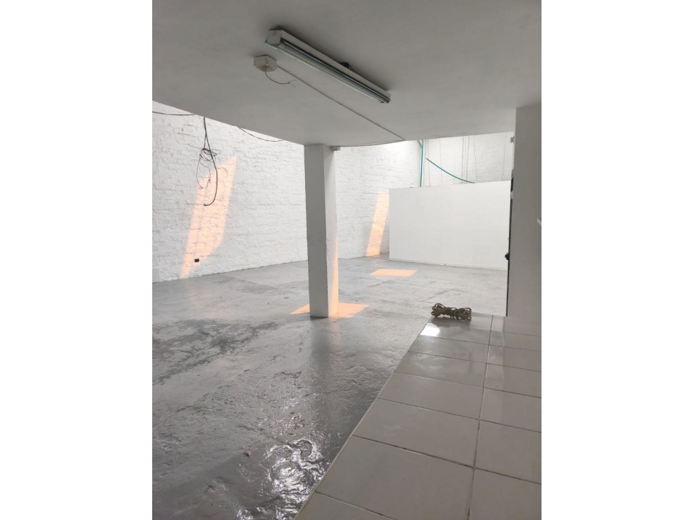 BODEGA EN ARRIENDO ZONA CENTRO DE ENVIGADO - 4
