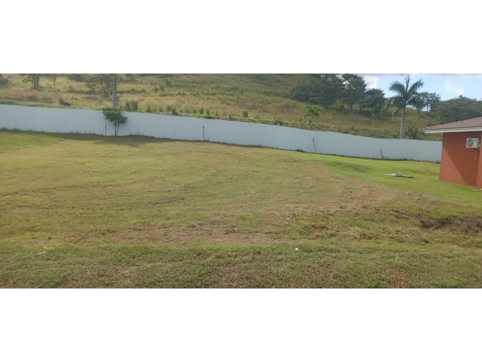 TERRENO A LA VENTA PH BRISAS DEL CELAJE CHAME — foto 2