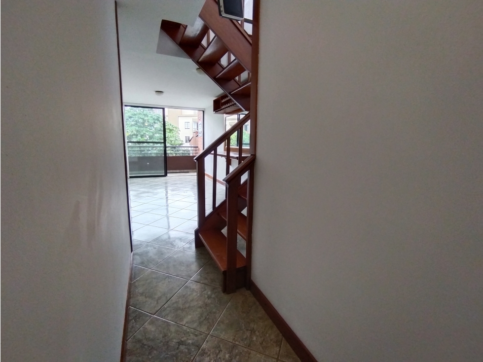 SE VENDE APARTAMENTO DUPLEX EN ENVIGADO SECTOR EL TRIANON — foto 6
