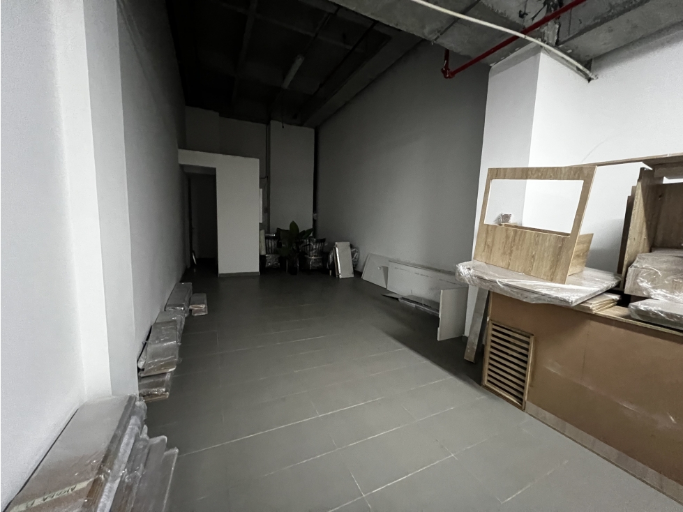 LOCAL EN ARRIENDO EN ENVIGADO - AV LAS VEGAS - 2