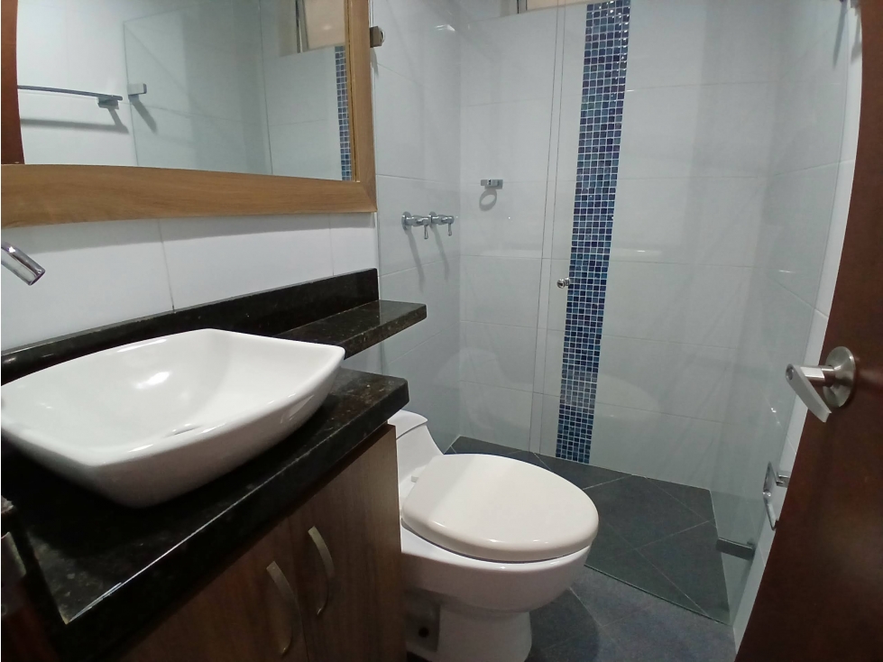 SE VENDE APARTAMENTO EN ENVIGADO SECTOR EL TRIANON — foto 4