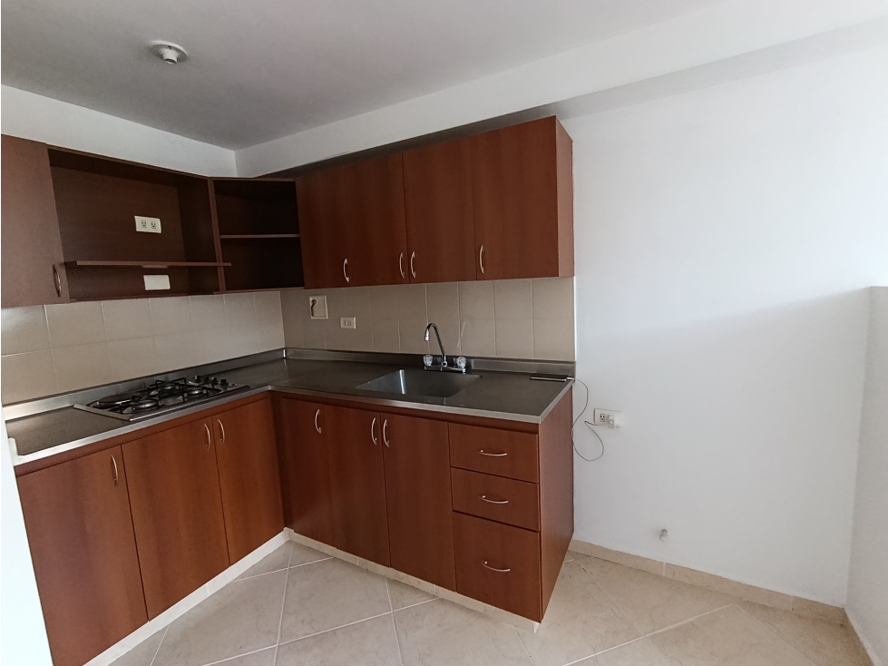 SE VENDE APARTAMENTO ENVIGADO, SECTOR CAMINO VERDE P10 — foto 4