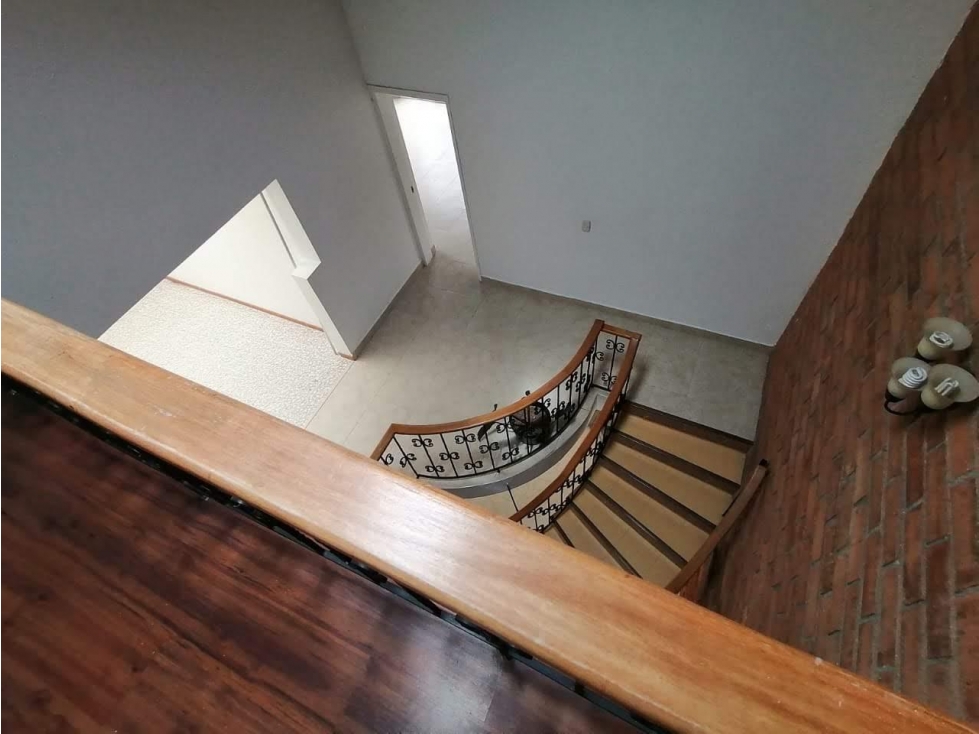 ESPECTACULAR CASA EN RENTA, SABANETA SECTOR SAN JOSÉ — foto 6