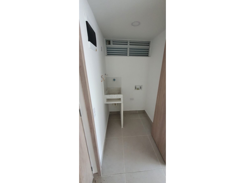 SE VENDE APARTAMENTO EN MARINILLA SECTOR ALCARAVANES — foto 3