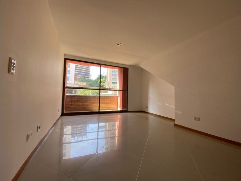 VENTA DE APARTAMENTO EN SABANETA SECTOR LOMA LINDA P7