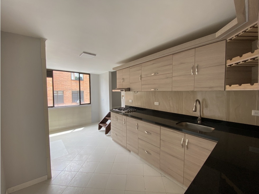 SE VENDE APARTAMENTO EN MEDELLIN SECTOR CONQUISTADORES — foto 3