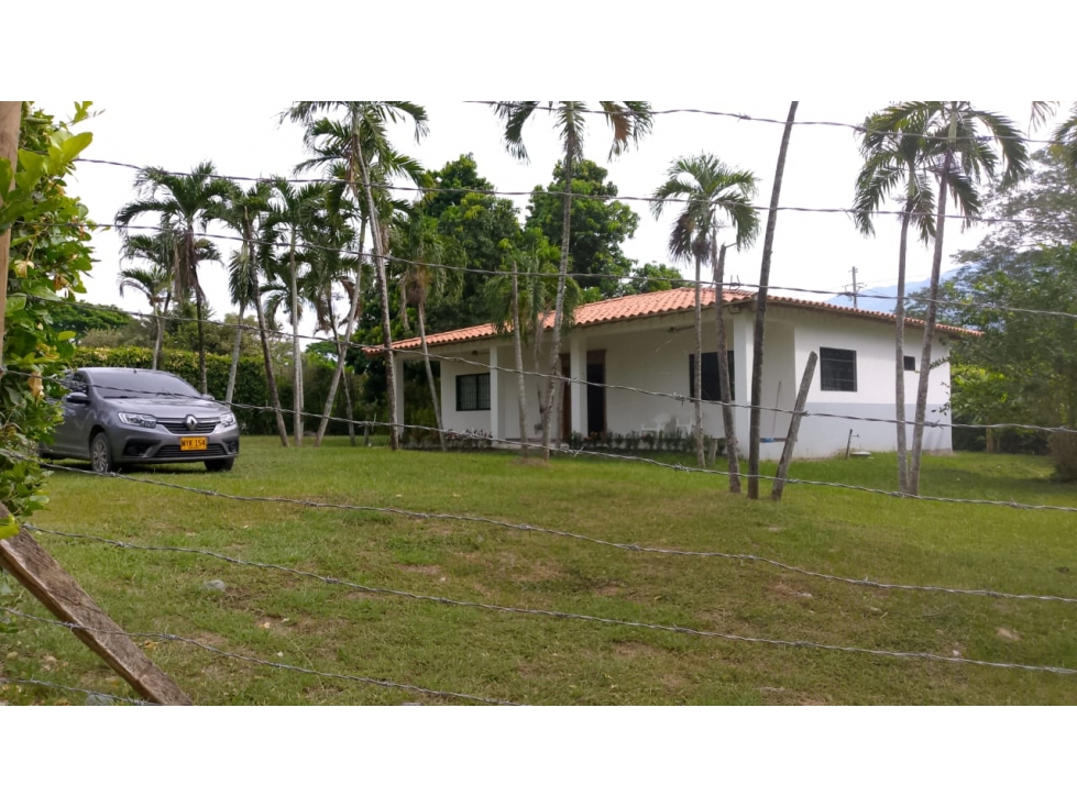 VENTA DE HERMOSA CASA EN SOPETRÁN ANTIOQUIA