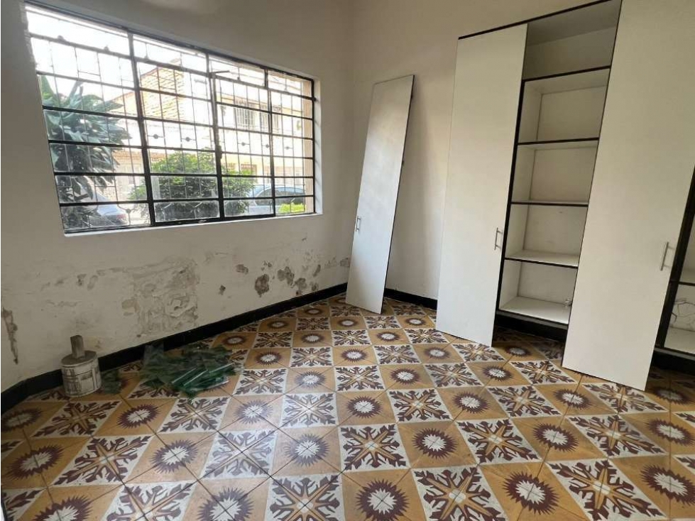 SE VENDE CASA PARA REMODELAR EN ENVIGADO SECTOR SAN MARCOS — foto 2