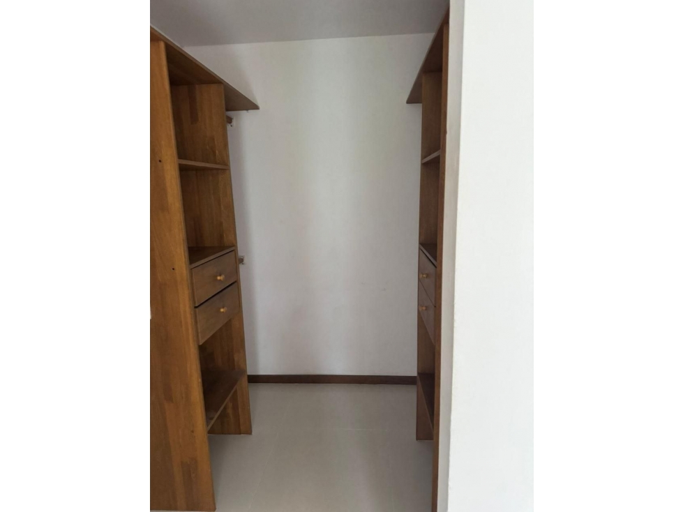 SE VENDE APARTAMENTO, SABANETA SECTOR AVES MARIAS P10 — foto 6