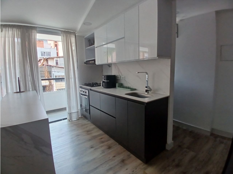 APARTAESTUDIO EN VENTA, MEDELLÍN SECTOR CONQUISTADORES — foto 4