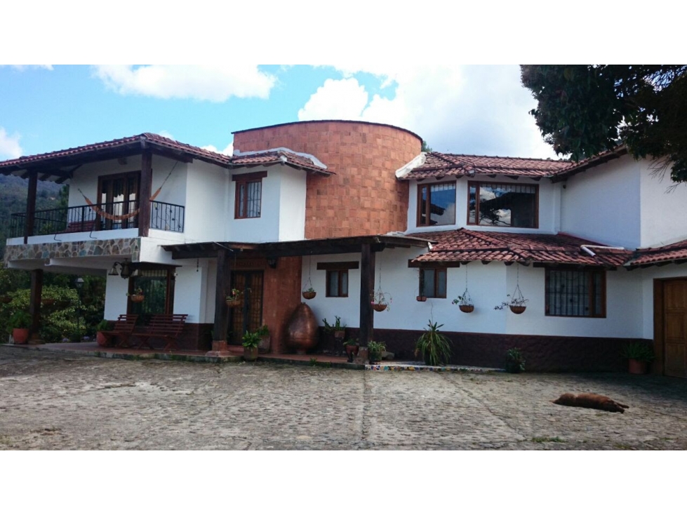 CASA FINCA EN VENTA, ENVIGADO - LA CATEDRAL